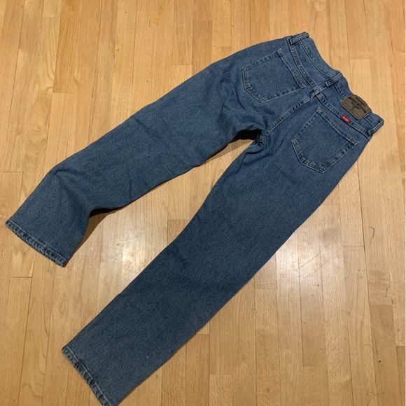 Vintage 90s Wranglers 30” x 30” - Picture 4 of 5